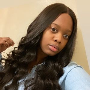 Meet your Posher, Yalonda